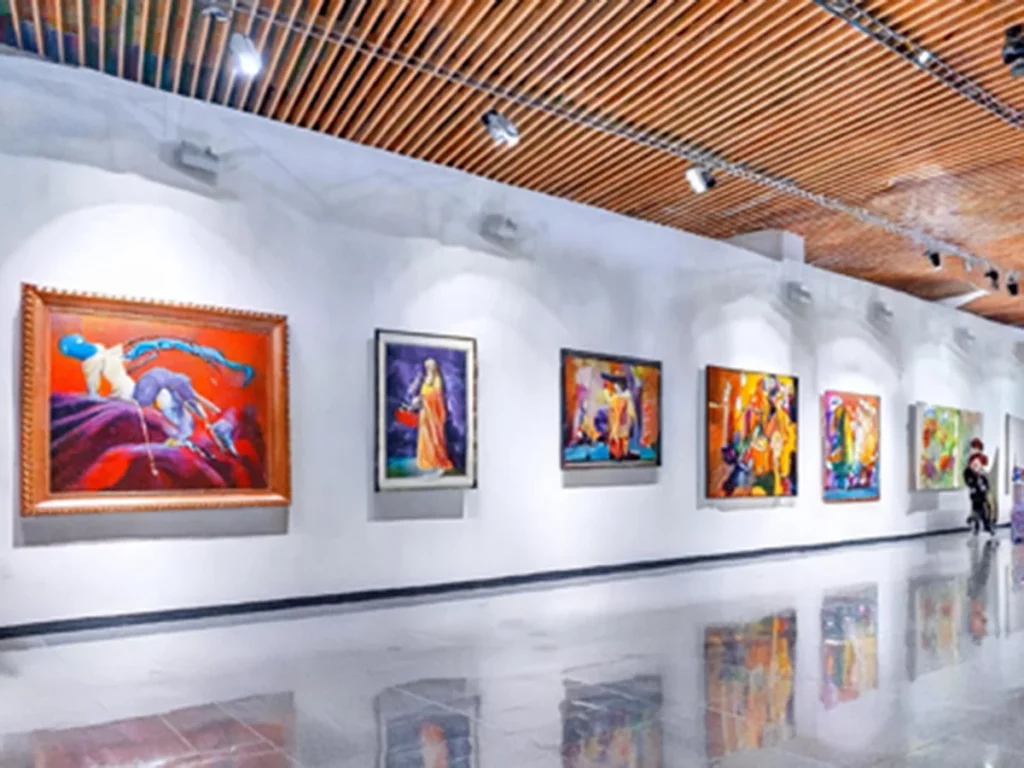 Jak Oświetlić Obraz za Szybą